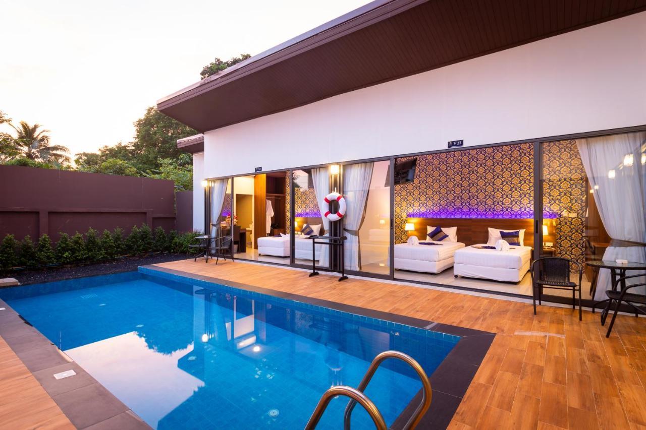 The Thames Pool Access Resort & Villa - Sha Extra Plus Chalong Bagian luar foto